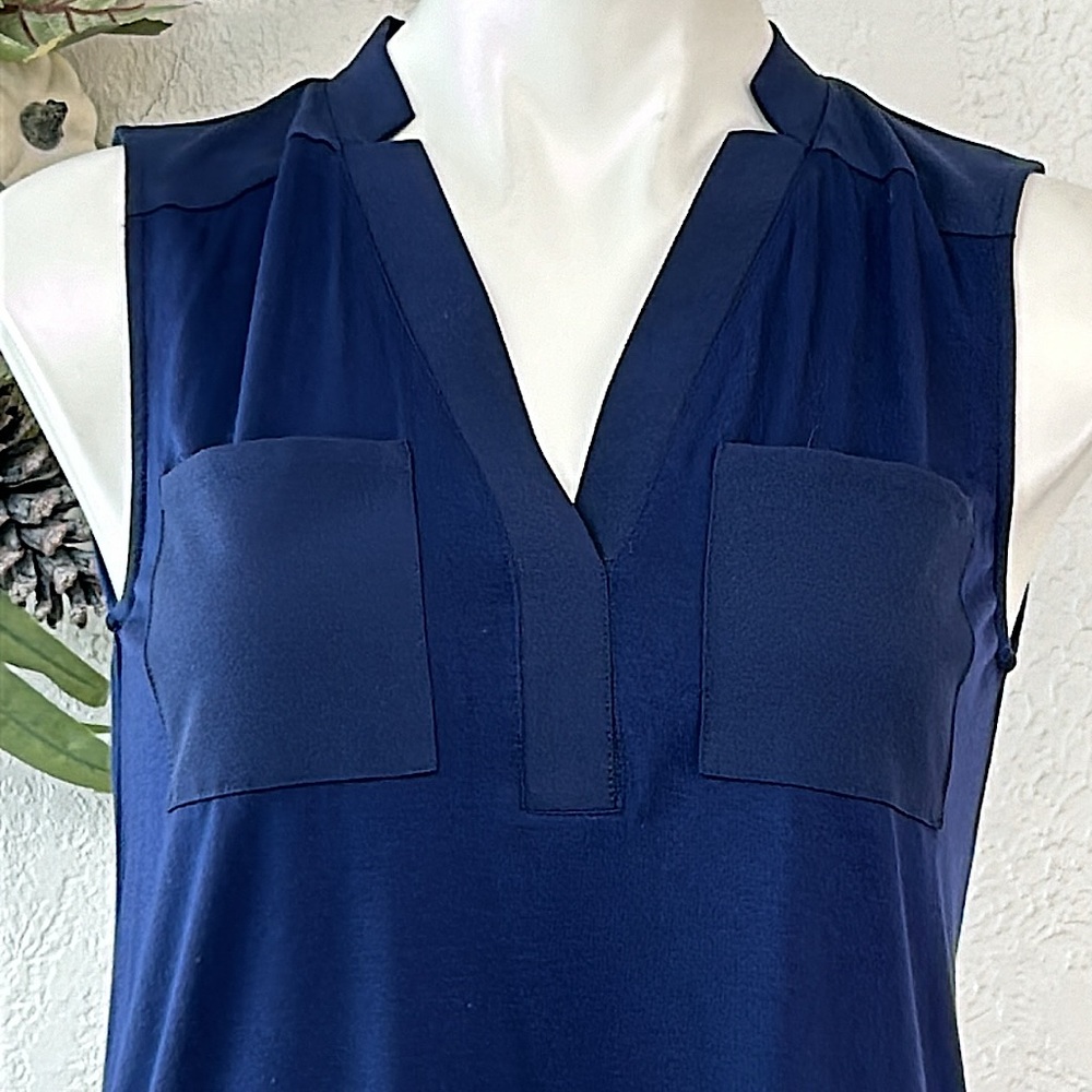 Cable & Gauge sleeveless blouse NWT
